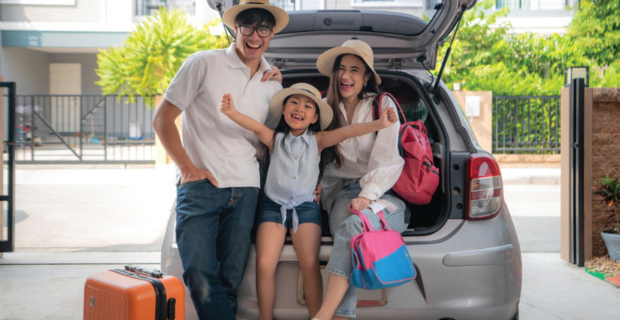 A family heads off on vacation with peace of mind after applying home safety measures